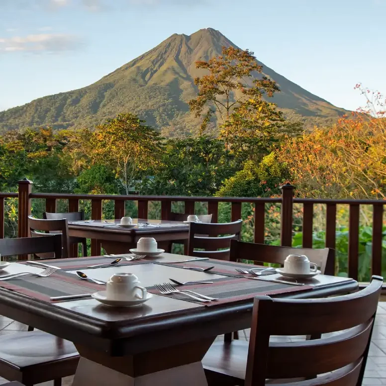 Breakfast with the Arenal Volcano view